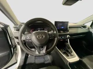 Toyota RAV4 2023 XLE 4dr SUV
