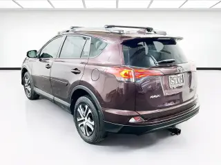 Toyota RAV4 2018 LE 4dr SUV