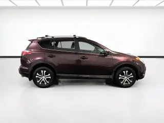 Toyota RAV4 2018 LE 4dr SUV