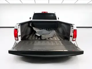 Ram 1500 Classic 2019 4x2 Tradesman 2dr Regular Cab 6.3 ft. SB Pickup