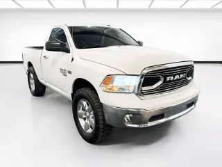 Ram 1500 Classic 2019 4x2 Tradesman 2dr Regular Cab 6.3 ft. SB Pickup