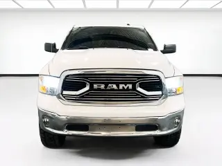 Ram 1500 Classic 2019 4x2 Tradesman 2dr Regular Cab 6.3 ft. SB Pickup