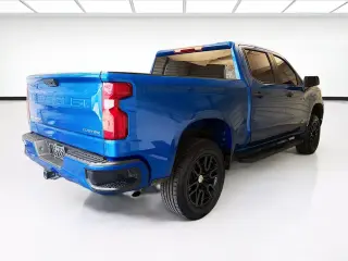 Chevrolet Silverado 1500 2023 4x2 Custom 4dr Crew Cab 5.8 ft. SB