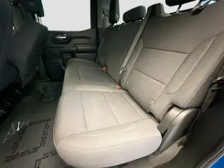 Chevrolet Silverado 1500 2023 4x2 Custom 4dr Crew Cab 5.8 ft. SB