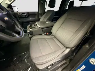Chevrolet Silverado 1500 2023 4x2 Custom 4dr Crew Cab 5.8 ft. SB