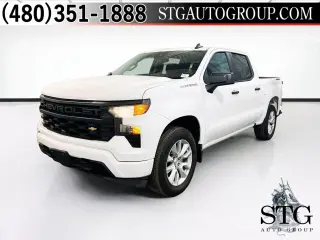 Chevrolet Silverado 1500 2023 4x4 Custom 4dr Crew Cab 5.8 ft. SB