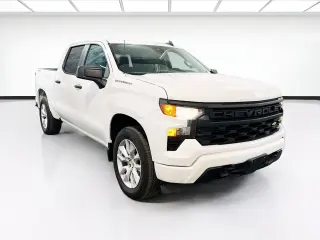 Chevrolet Silverado 1500 2023 4x4 Custom 4dr Crew Cab 5.8 ft. SB