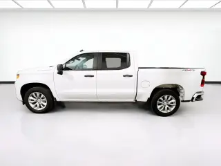 Chevrolet Silverado 1500 2023 4x4 Custom 4dr Crew Cab 5.8 ft. SB