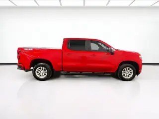 Chevrolet Silverado 1500 2021 4x4 RST 4dr Crew Cab 6.6 ft. SB