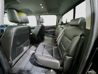 GMC Sierra 1500 2018 4x2 SLT 4dr Crew Cab 5.8 ft. SB