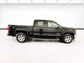 GMC Sierra 1500 2018 4x2 SLT 4dr Crew Cab 5.8 ft. SB