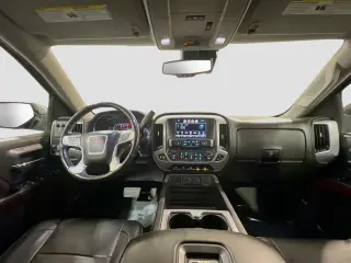 GMC Sierra 1500 2018 4x2 SLT 4dr Crew Cab 5.8 ft. SB