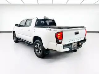 Toyota Tacoma 2018 4x2 TRD Sport 4dr Double Cab 5.0 ft SB