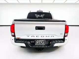 Toyota Tacoma 2018 4x2 TRD Sport 4dr Double Cab 5.0 ft SB