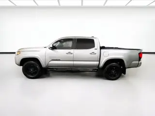 Toyota Tacoma 2022 4x2 TRD Off-Road 4dr Double Cab 5.0 ft SB