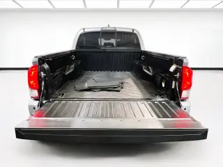 Toyota Tacoma 2016 4x2 TRD Sport 4dr Double Cab 5.0 ft SB