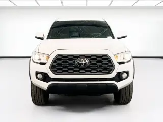 Toyota Tacoma 2022 4x4 TRD Off-Road 4dr Double Cab 5.0 ft SB 6A