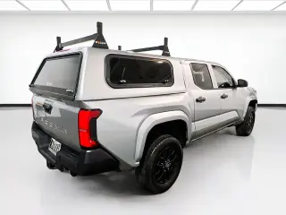 Toyota Tacoma 2025 4x4 SR 4dr Double Cab 5.0 ft SB 8A