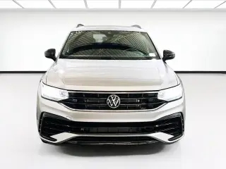 Volkswagen Tiguan 2023 SE R-Line Black 4dr SUV