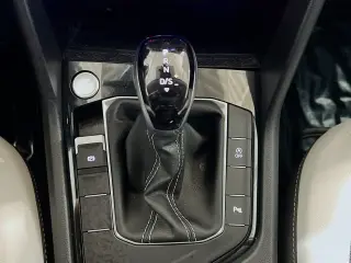 Volkswagen Taos 2025 SE 4dr SUV