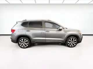 Volkswagen Taos 2022 SE 4dr SUV