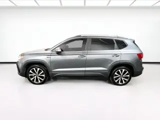 Volkswagen Taos 2022 SE 4dr SUV