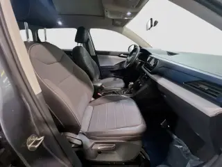 Volkswagen Taos 2022 SE 4dr SUV