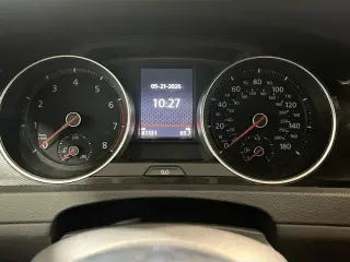 Volkswagen Golf GTI 2017 S 4dr Hatchback 6A