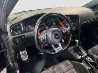 Volkswagen Golf GTI 2017 S 4dr Hatchback 6A