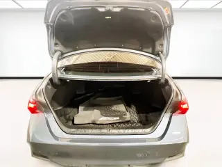 Toyota Avalon Hybrid 2020 Limited 4dr Sedan