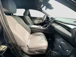 Toyota Avalon Hybrid 2020 Limited 4dr Sedan
