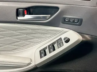 Toyota Avalon Hybrid 2020 Limited 4dr Sedan