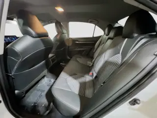 Toyota Camry 2024 SE 4dr Sedan