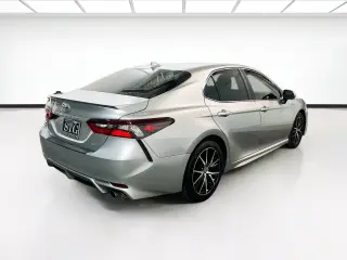 Toyota Camry 2021 SE 4dr Sedan