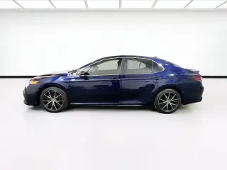 Toyota Camry 2021 SE 4dr Sedan