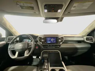 Toyota Tundra 2023 4x4 SR5 4dr Double Cab Pickup SB