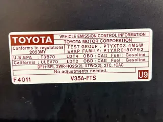 Toyota Tundra 2023 4x4 SR5 4dr Double Cab Pickup SB