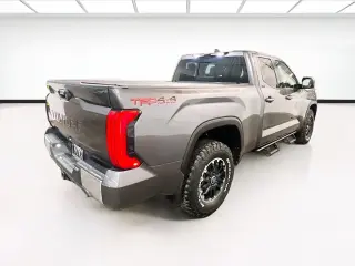 Toyota Tundra 2023 4x4 SR5 4dr Double Cab Pickup SB
