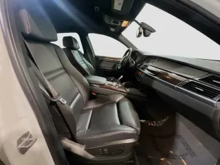 BMW X6 2014 AWD xDrive50i 4dr SUV