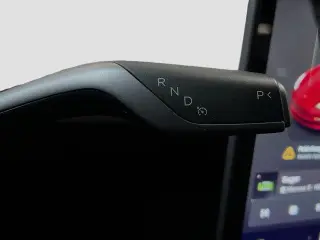 Tesla Model 3 2023 4dr Sedan
