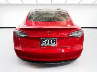Tesla Model 3 2023 4dr Sedan