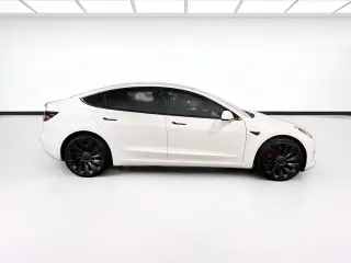 Tesla Model 3 2023 AWD Performance 4dr Sedan
