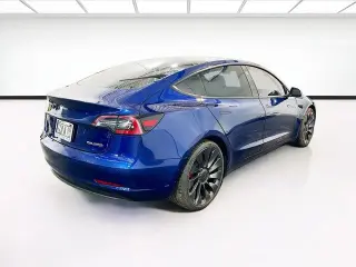 Tesla Model 3 2022 AWD Performance 4dr Sedan