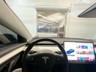 Tesla Model 3 2022 AWD Performance 4dr Sedan
