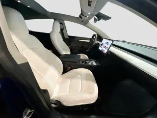 Tesla Model 3 2022 AWD Performance 4dr Sedan