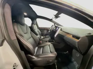 Tesla Model X 2020 AWD Long Range 4dr SUV