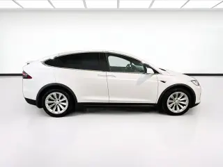 Tesla Model X 2020 AWD Long Range 4dr SUV