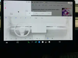 Tesla Model Y 2024 Long Range 4dr Crossover