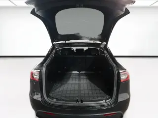 Tesla Model Y 2024 Long Range 4dr Crossover