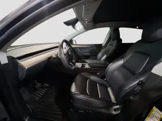 Tesla Model Y 2024 Long Range 4dr Crossover